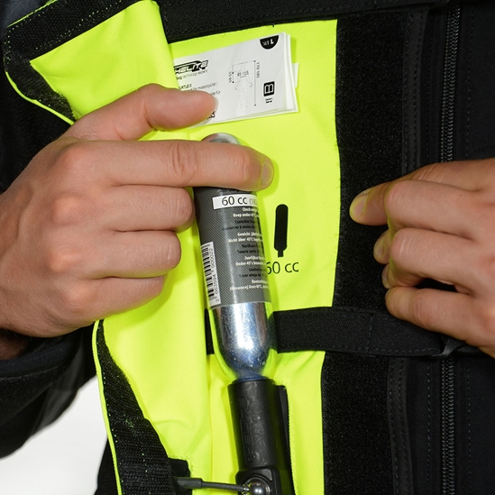 Helite Turtle 2 HiVis airbagová vesta rozšířená